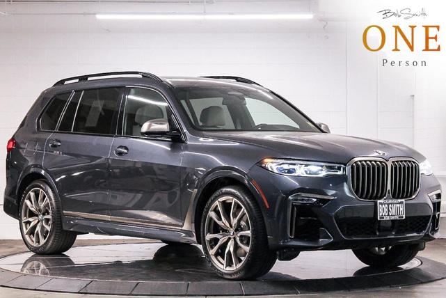 2021 BMW X7