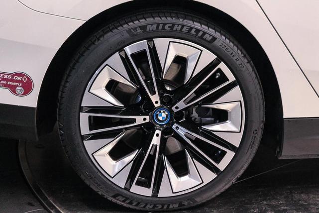 2024 BMW I5