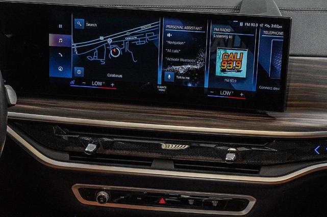 Photo of 2023 Gray Metallic BMW X7