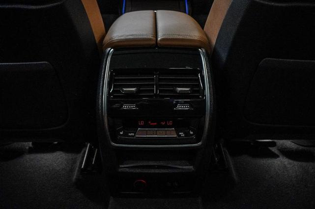Photo of 2023 Gray Metallic BMW X7