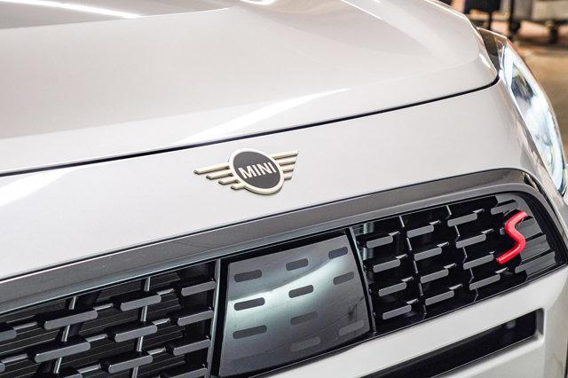 Photo of 2025 Silver MINI Countryman