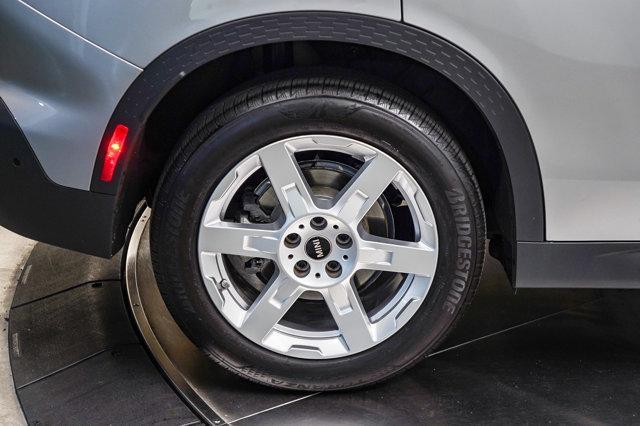 Photo of 2025 Silver MINI Countryman