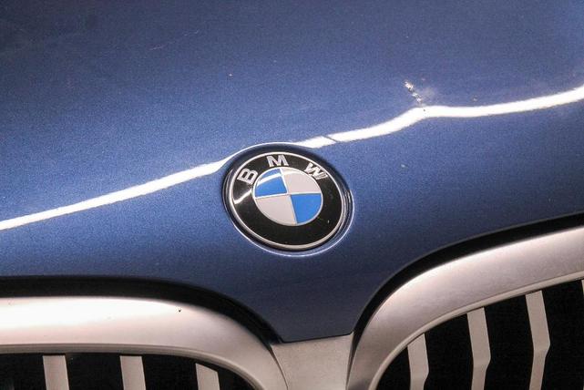 Photo of 2022 Phytonic Blue Metallic BMW X3