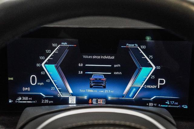 Photo of 2024 Carbon Black Metallic BMW X5 PHEV