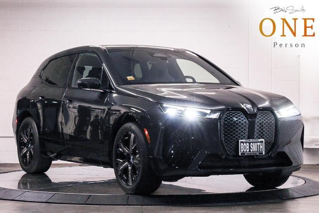 2025 BMW Ix
