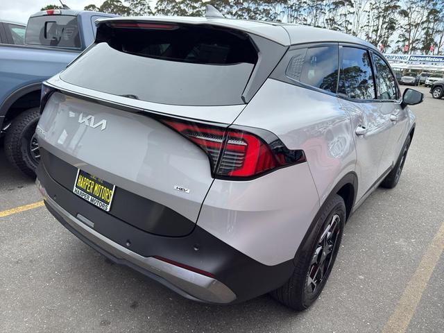 Photo of 2026 Wolf Gray Kia Sportage