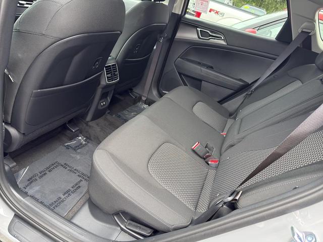 Photo of 2026 Wolf Gray Kia Sportage