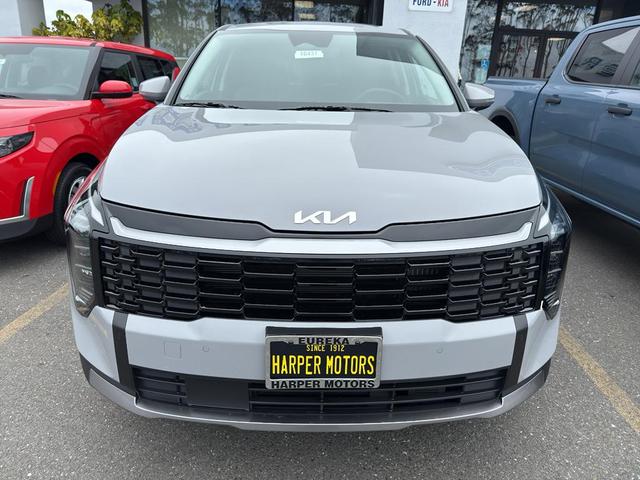 Photo of 2026 Wolf Gray Kia Sportage