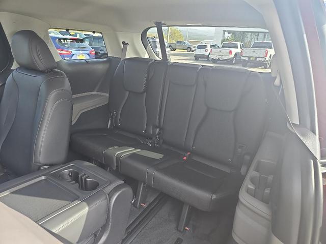 Photo of 2026 Flare Red Kia Carnival Hybrid
