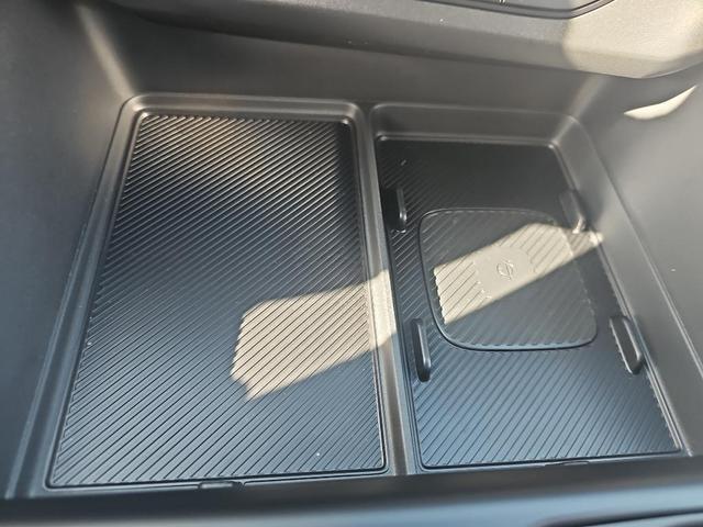 Photo of 2026 Flare Red Kia Carnival Hybrid