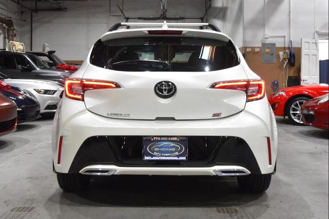 Photo of 2019 Pearl White Toyota Corolla