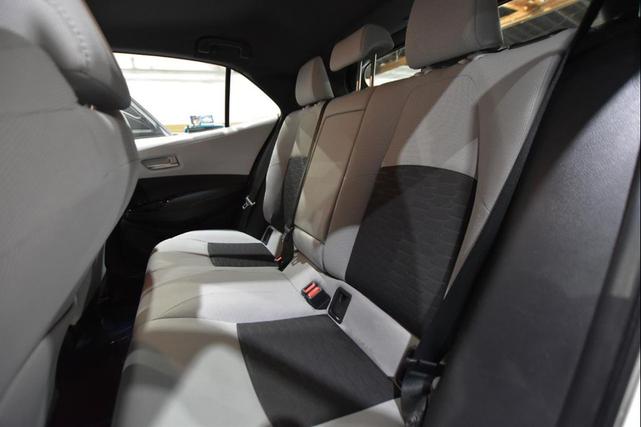 Photo of 2019 Pearl White Toyota Corolla