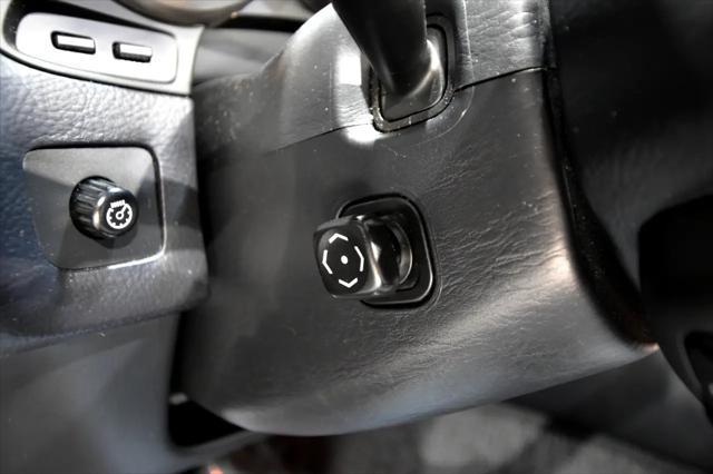 Photo of 2008 Burgundy Lexus SC 430
