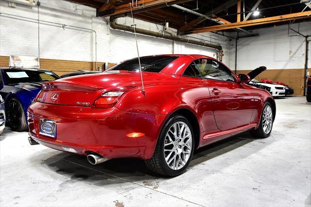 Photo of 2008 Burgundy Lexus SC 430