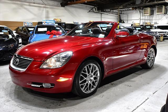 Photo of 2008 Burgundy Lexus SC 430