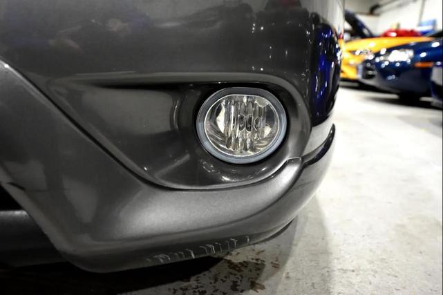 Photo of 2008 GREY Toyota Matrix