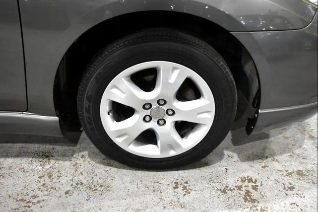 Photo of 2008 GREY Toyota Matrix