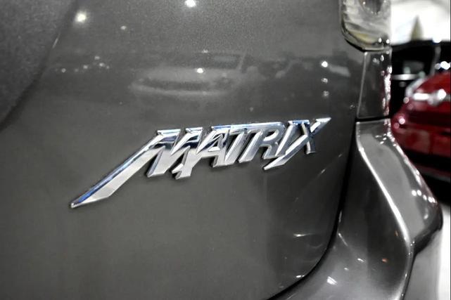 Photo of 2008 GREY Toyota Matrix