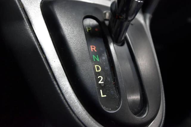 Photo of 2008 GREY Toyota Matrix