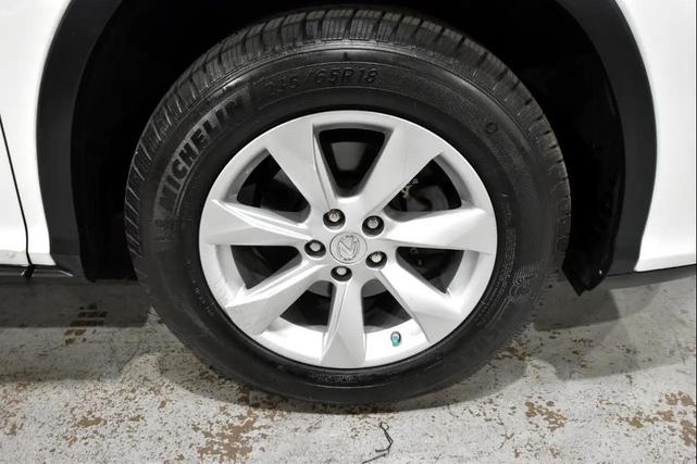 Photo of 2016 Ultra White Lexus RX 350