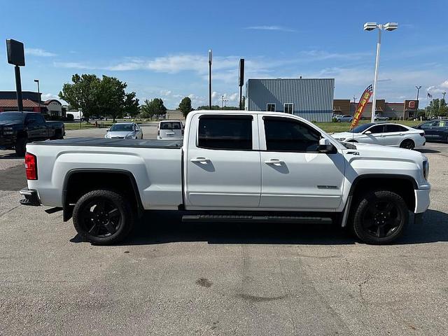 Photo of 2017 WHT GMC Sierra 1500