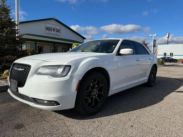 2019 Chrysler 300