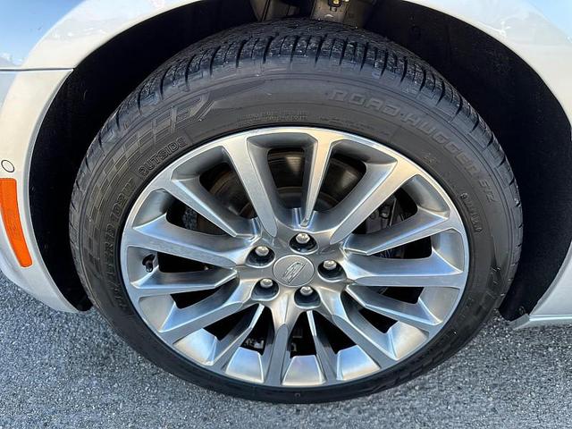Photo of 2018 Radiant Silver Metallic Cadillac CT6