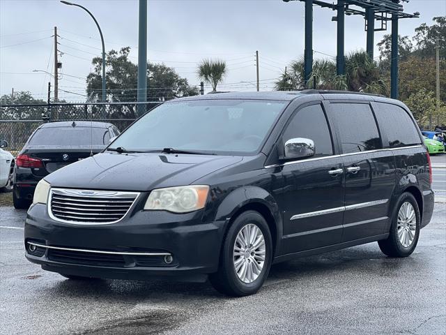 2013 Chrysler Town & Country