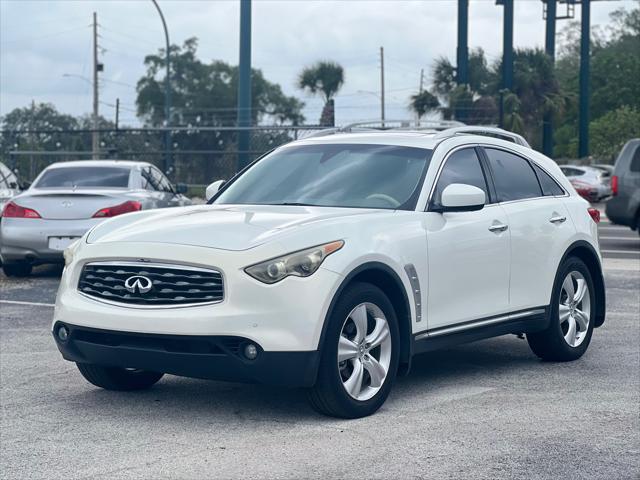 2011 Infiniti FX35