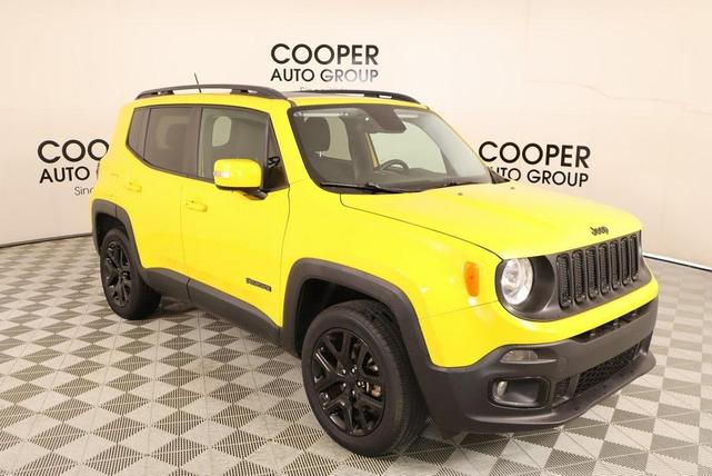 Photo of 2017 Solar Yellow Jeep Renegade