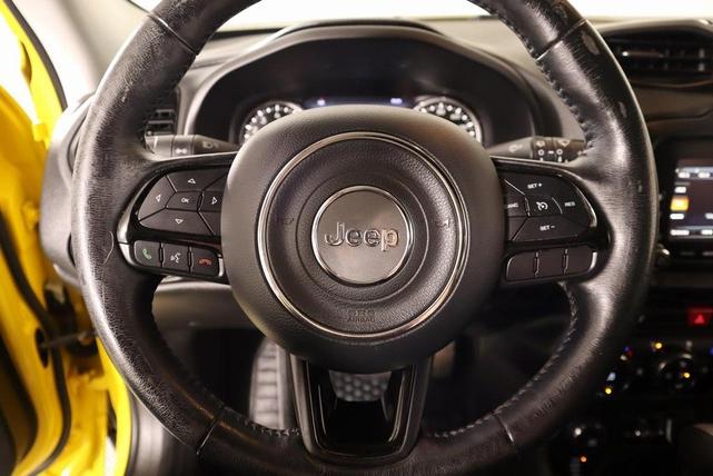 Photo of 2017 Solar Yellow Jeep Renegade
