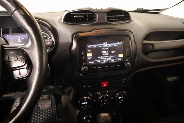 Photo of 2017 Solar Yellow Jeep Renegade