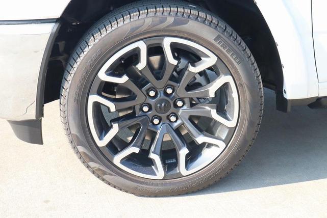 Photo of 2026 Ivory White RAM 1500