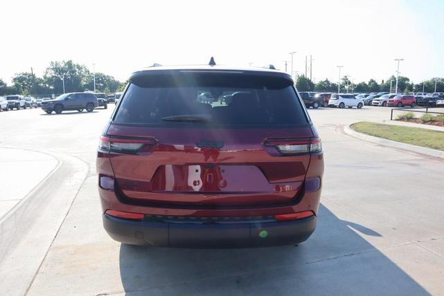 Photo of 2025 Velvet Red Pearlcoat Jeep Grand Cherokee L