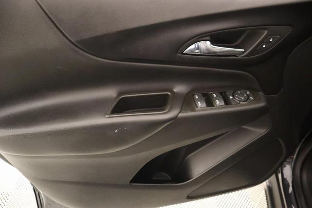 Photo of 2023 Gray Chevrolet Equinox