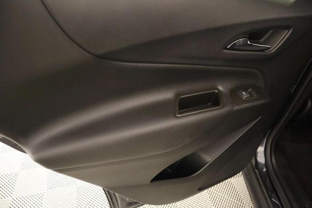 Photo of 2023 Gray Chevrolet Equinox