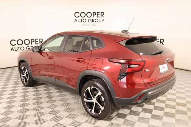 Photo of 2025 Crimson Metallic Chevrolet Trax