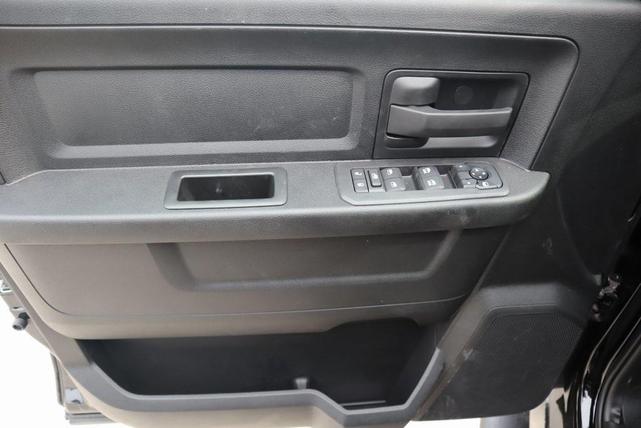 Photo of 2025 Diamond Black RAM 2500