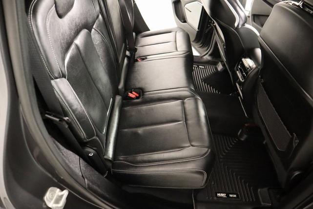 Photo of 2022 Metallic Jeep Grand Cherokee