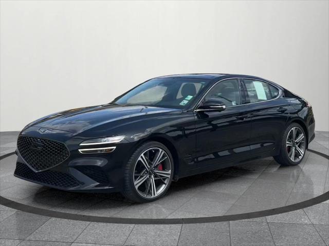 Photo of 2025 Vik Black Genesis G70
