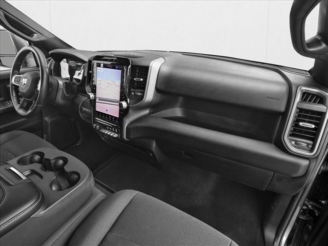 Photo of 2026 Diamond Black Crystal Pearlcoat RAM 2500