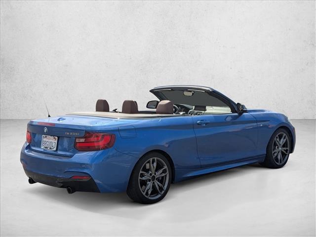 Photo of 2015 Estoril Blue Metallic BMW M235