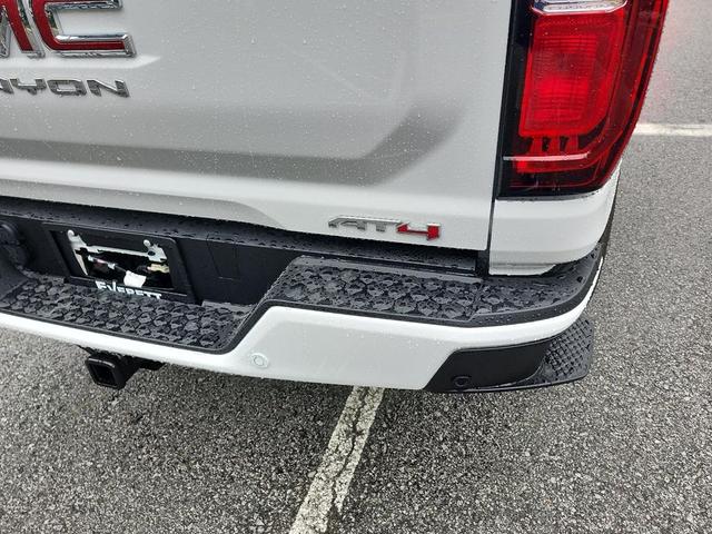 Photo of 2026 Summit White GMC Canyon