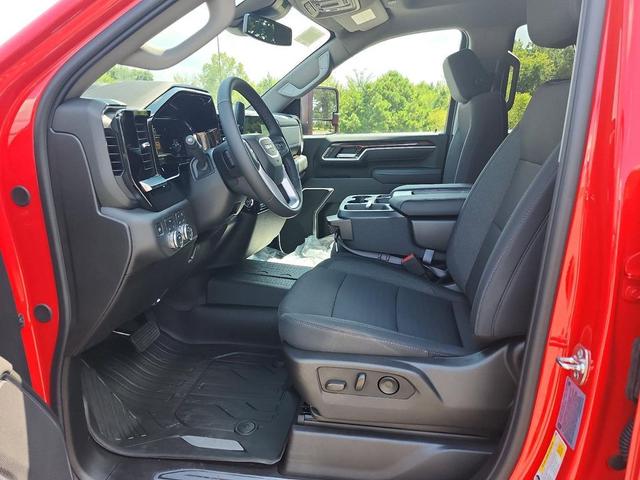 Photo of 2025 Cardinal Red GMC Sierra 2500
