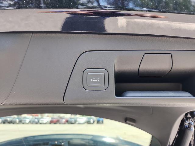 Photo of 2025 Ebony Twilight Metallic Buick Envision