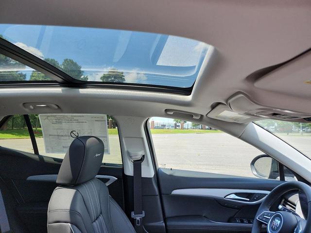 Photo of 2025 Ebony Twilight Metallic Buick Envision