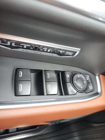 Photo of 2026 Glacier White Tricoat GMC Sierra 1500