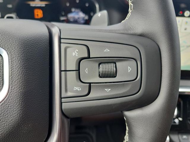 Photo of 2026 Glacier White Tricoat GMC Sierra 1500