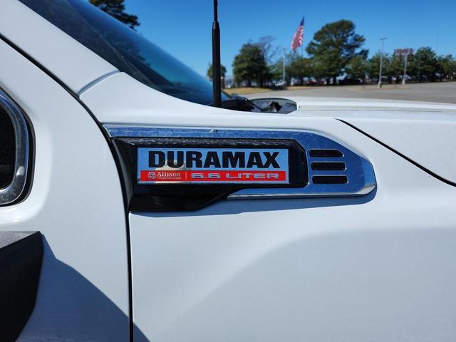 Photo of 2025 Summit White GMC Sierra 3500
