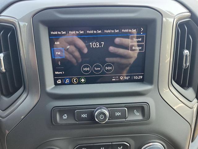 Photo of 2025 Summit White GMC Sierra 2500